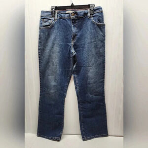 Levi's Relaxed Bootcut 550 16 S Medium Wash Good Condition